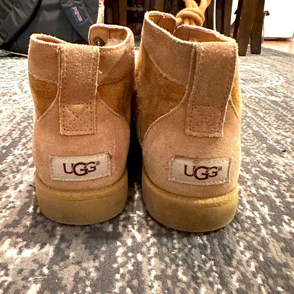 Ugg Bethany Chestnut Boots Women’s